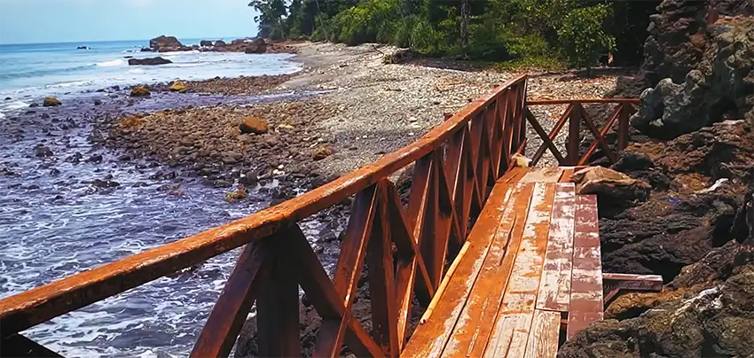 Morrice Dera Beach twin rock formation